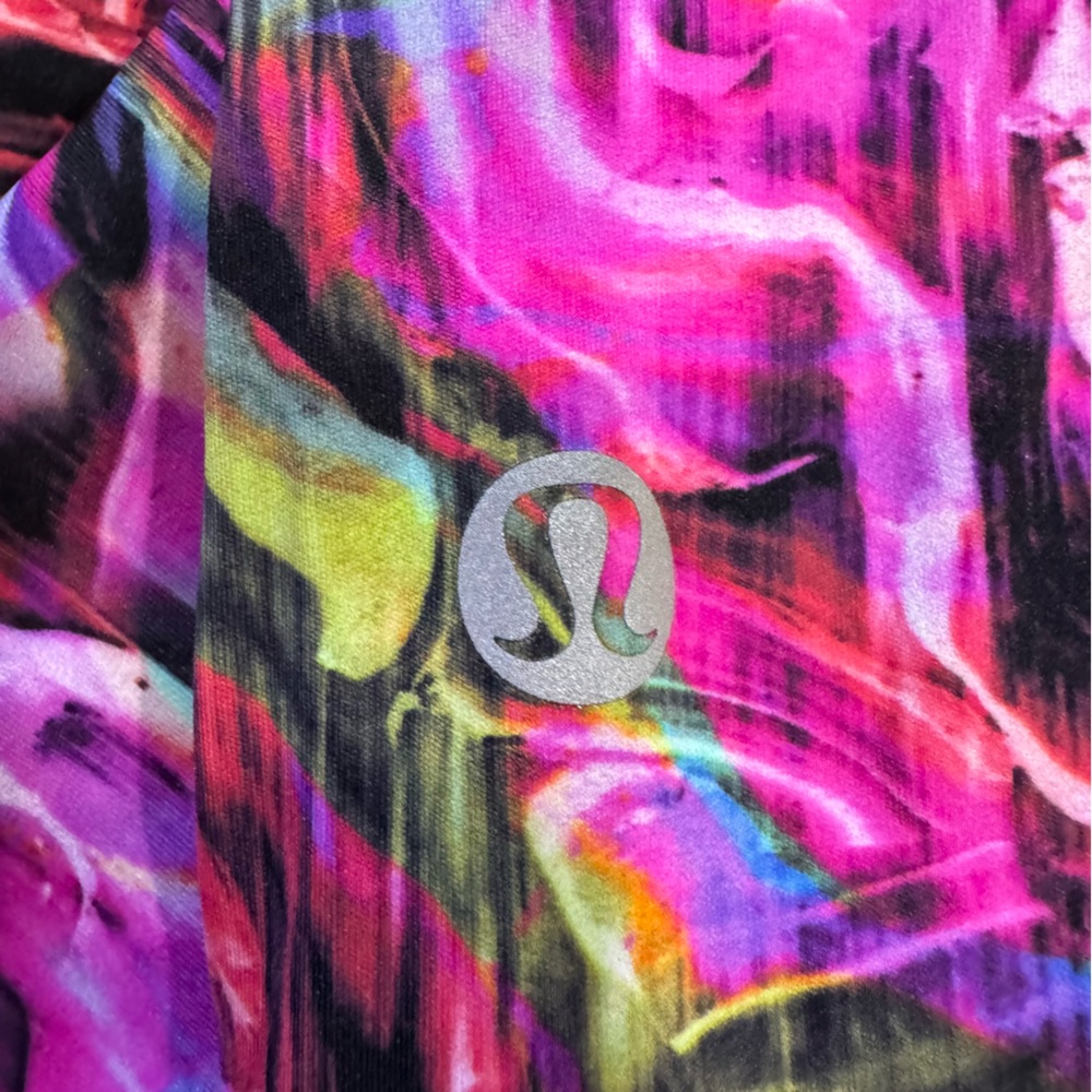 Lululemon Base Pace High-Rise Tight 28" in Hyper Flow Pink Multi Sz 10 - Picture 7 of 8